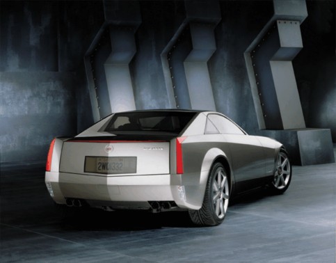 evoq_styling_large_rearview.jpg